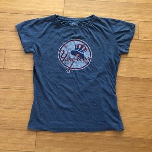 Yankee tee